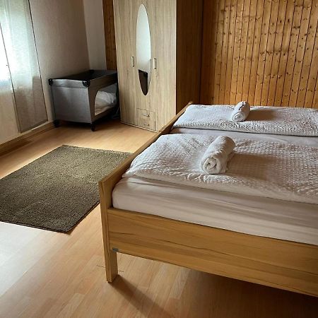 Ruhige Freistehender Bungalow Mit Parkplatz เบ็กคุม ภายนอก รูปภาพ