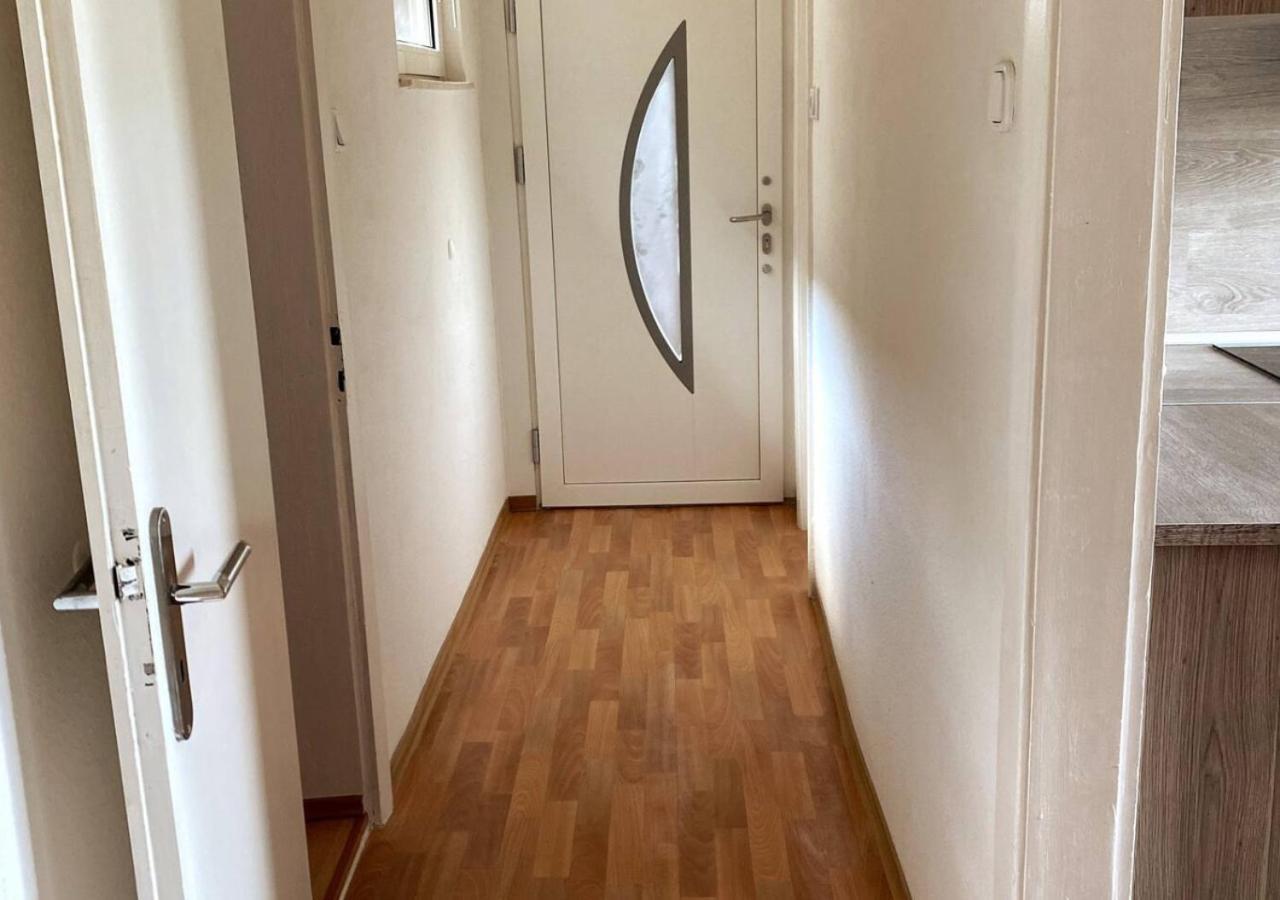 Ruhige Freistehender Bungalow Mit Parkplatz เบ็กคุม ภายนอก รูปภาพ